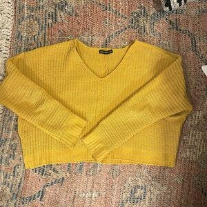 Mustard yellow cropped sweater